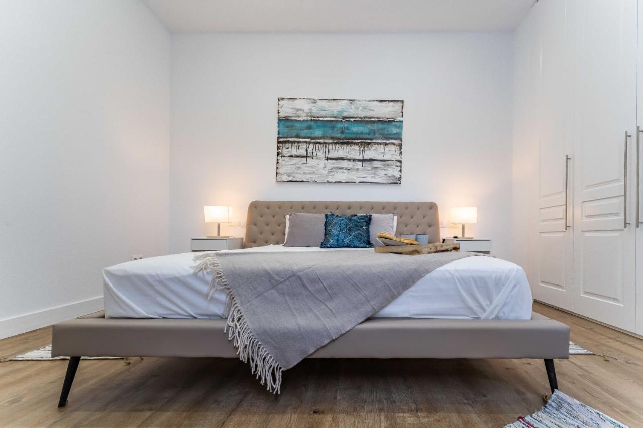 Exclusive Luxury Apartment In Central Madrid Kültér fotó